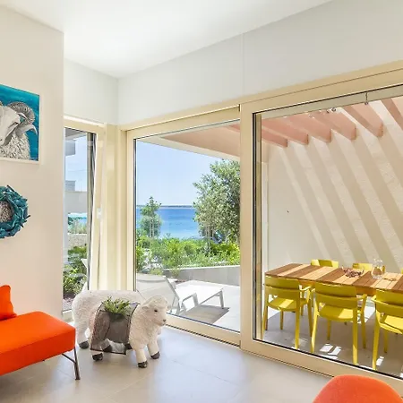 Holiday home Seaside House For Families With Children Mandre, Pag - 22603 *