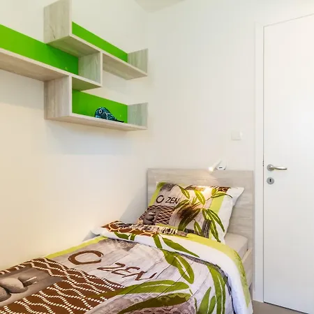Holiday home Seaside House For Families With Children Mandre, Pag - 22603 *