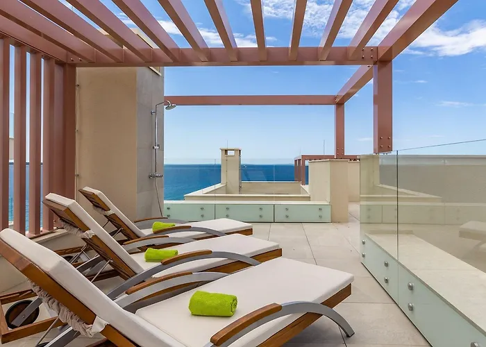 Vakantiehuis Seaside House For Families With Children Mandre, Pag - 22603 *