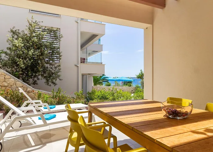 Seaside House For Families With Children Mandre, Pag - 22603 Kolan